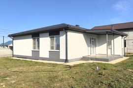 Дом 140 кв.м.  6 сот.