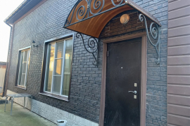 Дом 185 кв.м.на участке 6,5 сот.