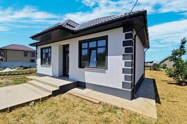 Продается дом 82 м² на 6 сот.

