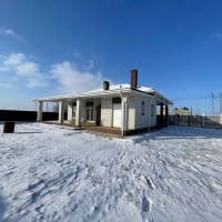 Дом 93 кв.м. на  7 сот.